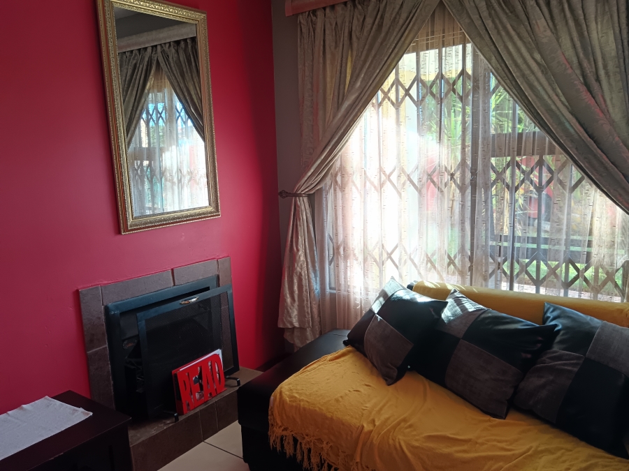 4 Bedroom Property for Sale in Vista Park Free State